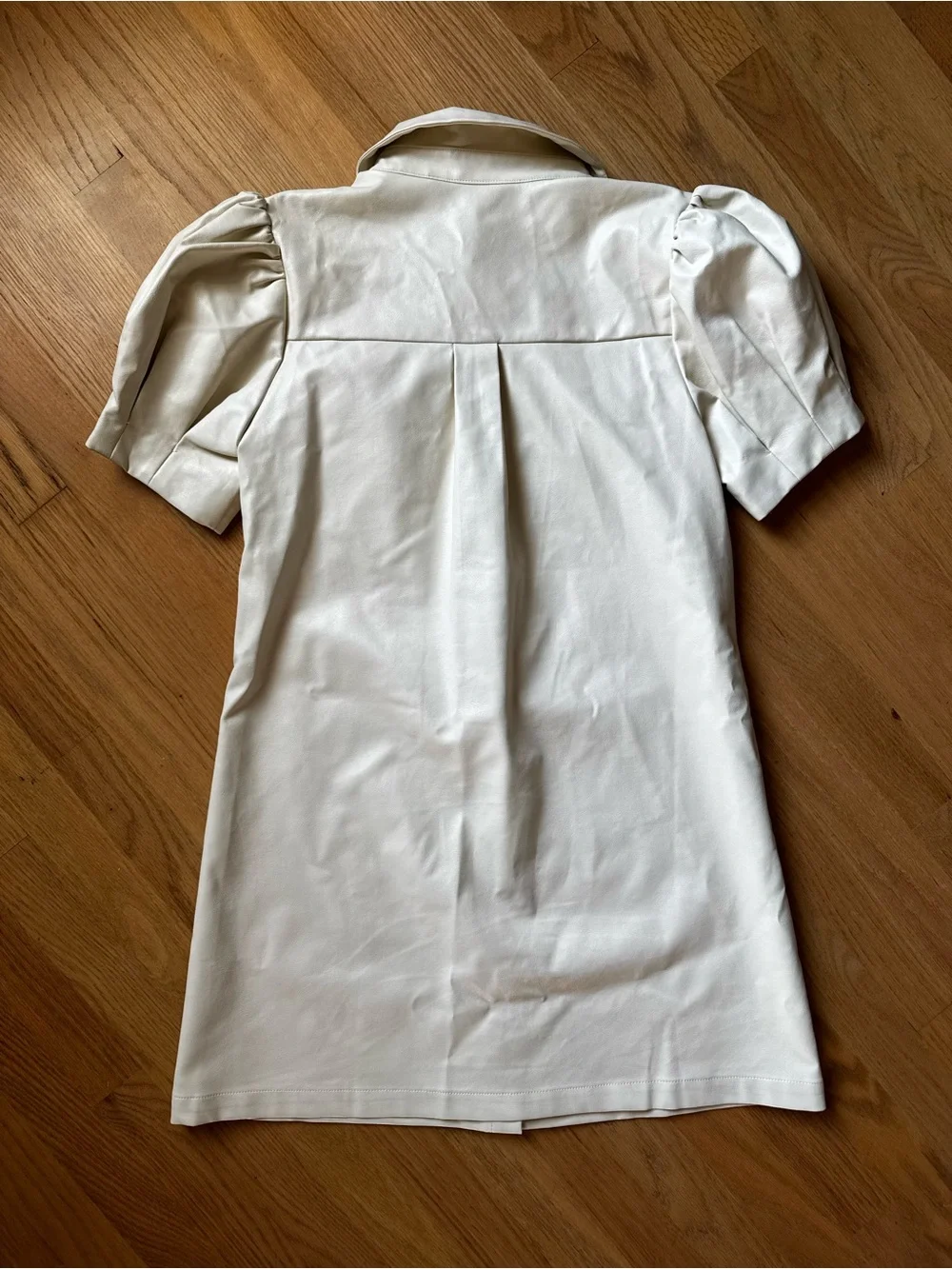 AUREUM vegan leather